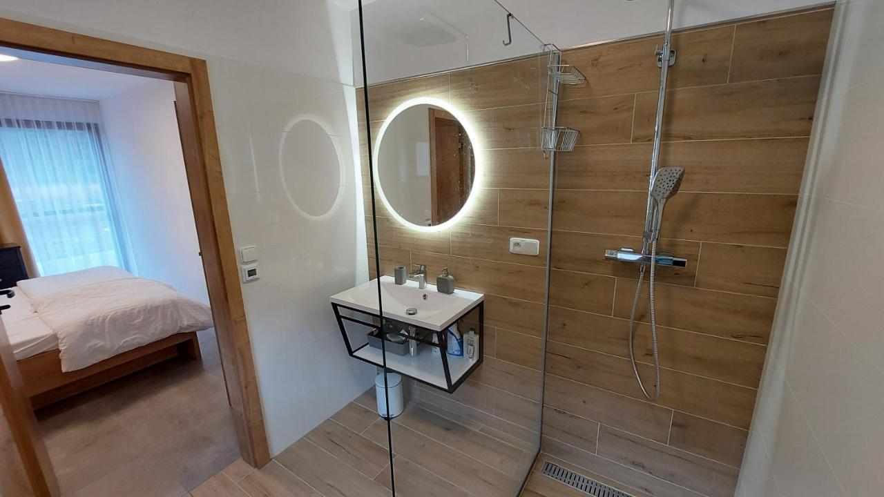 Apartmany Jura Nova Pec Ngoại thất bức ảnh