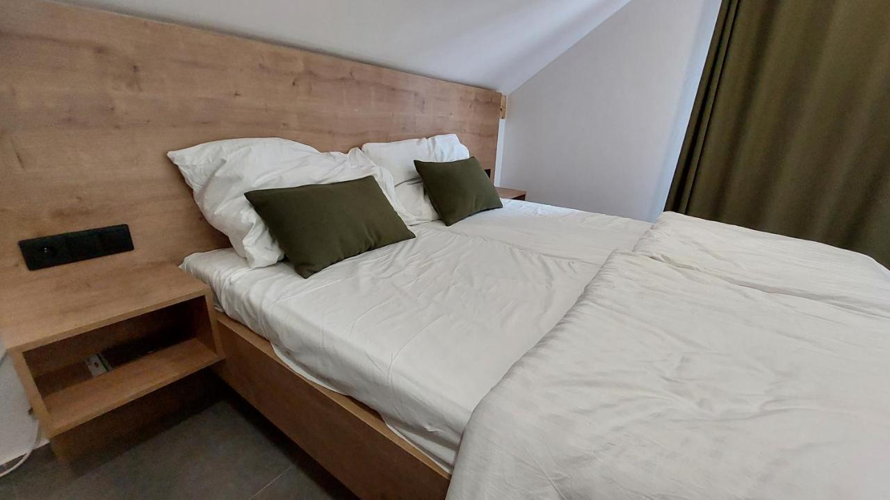 Apartmany Jura Nova Pec Ngoại thất bức ảnh